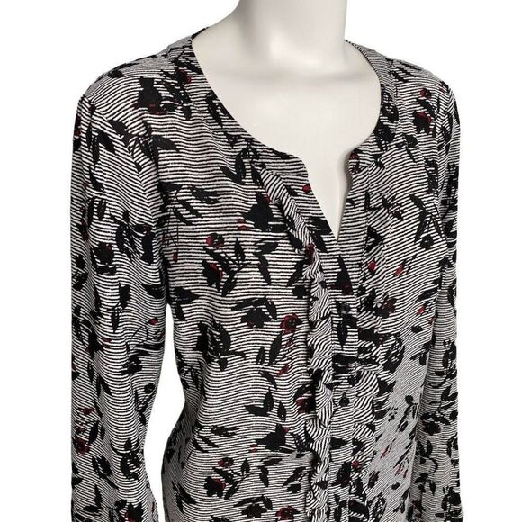 Candie's Blouse Top Women's XL Black White Red Button-Front Split-Neck Floral - Picture 3 of 12